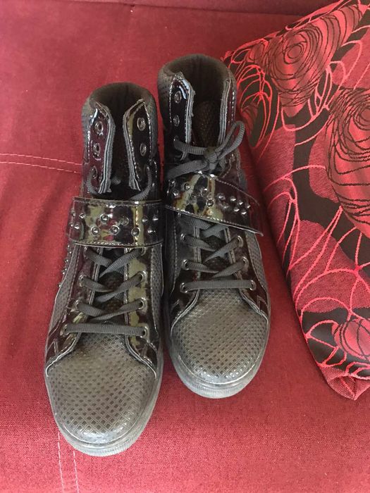 Страхотни кецове