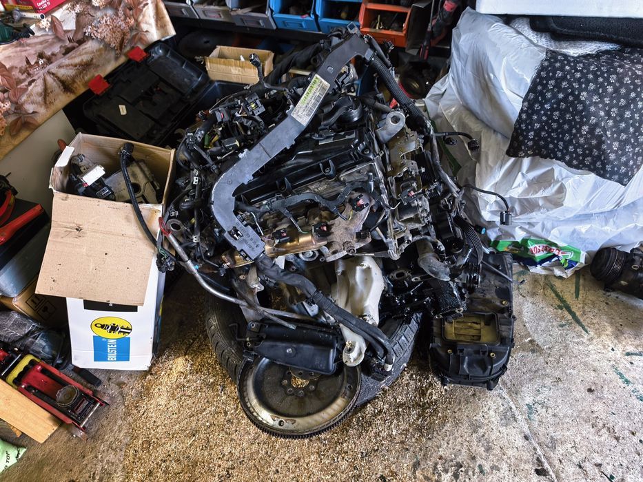 Двигател Mercedes  om651 на части