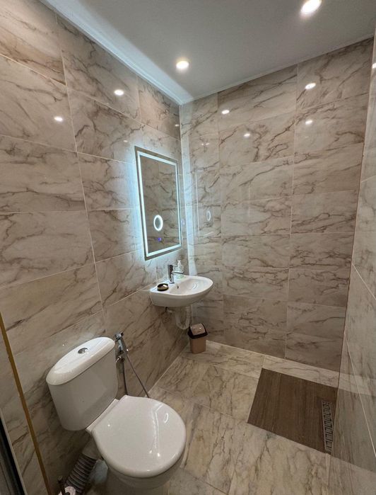 Дава се под наем Двустаен апартамент в София, Света Троица - 58 кв.м за 587 € - Снимка #5