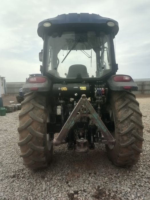 Трактор Ловол 904