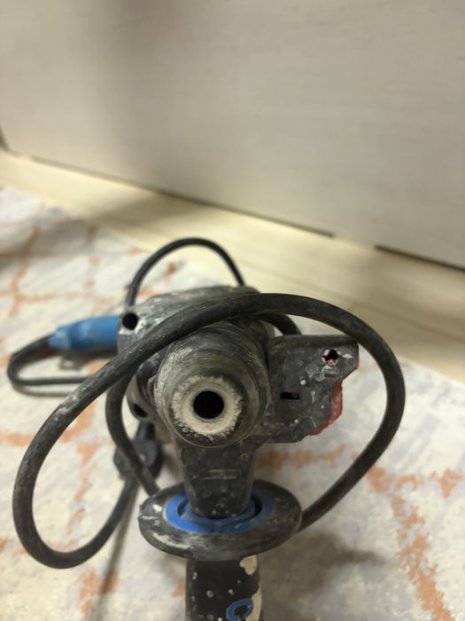 Перфоратор Славмаш, жұмыс істейд