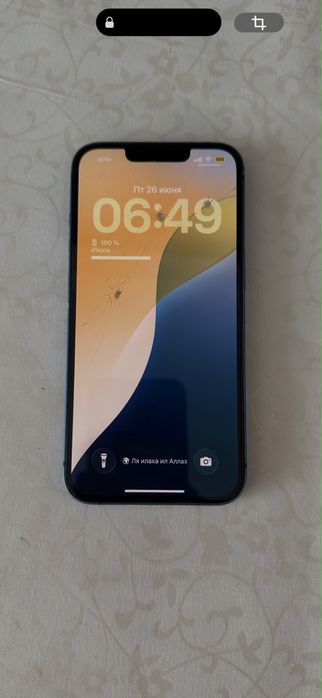 Продам iPhone 13 в поряде