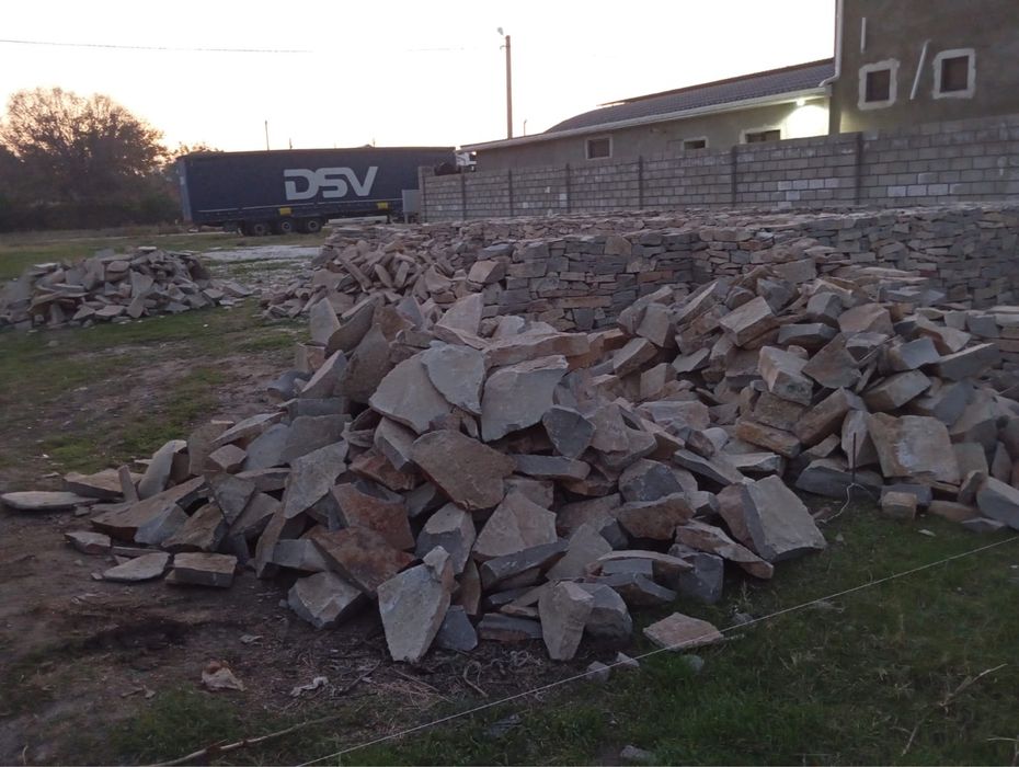 Тас сатылады Фундаментный камень