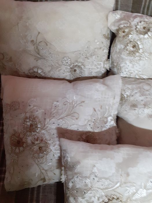 Красивые декоративные подушки