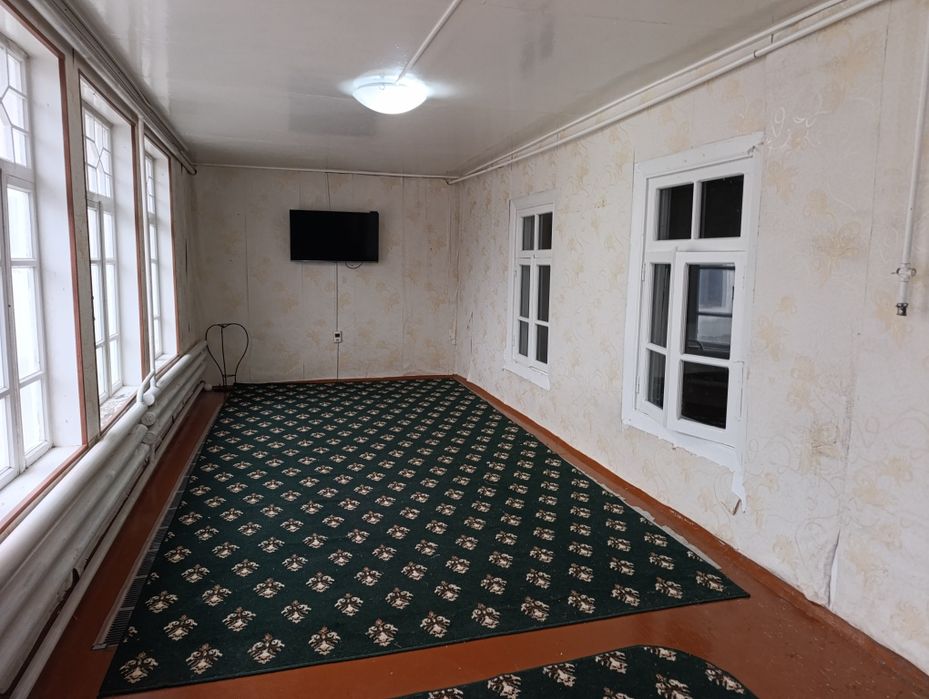 Yoğoch darvoza 3.20×3m ,derazalar ,eshiklar sotiladi