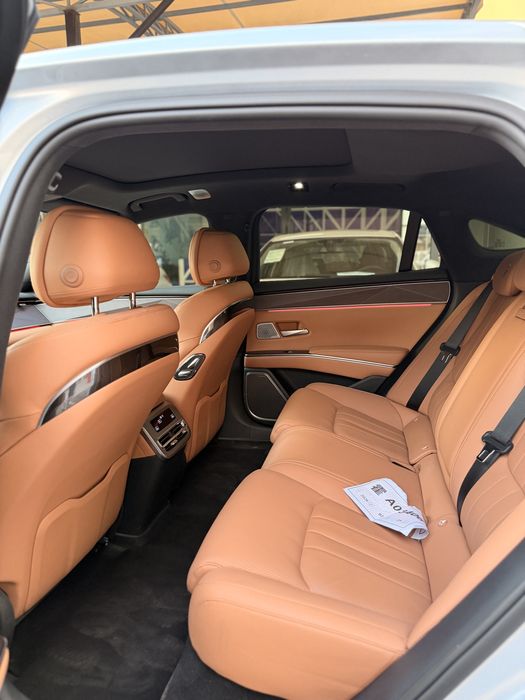 Byd Han L Xan L 2,7 sec 100