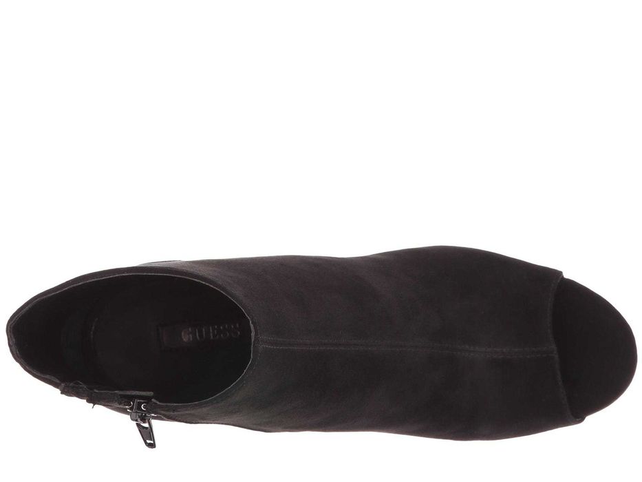 NOU! Cizme botine GUESS