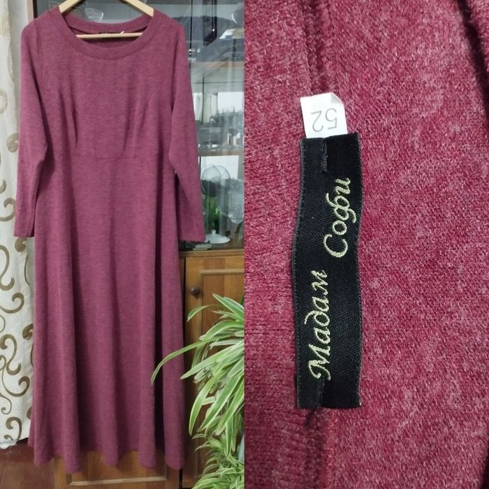 Продам женские платья