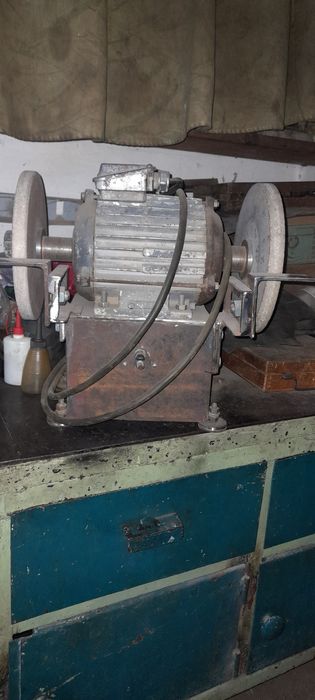 Точильный станок