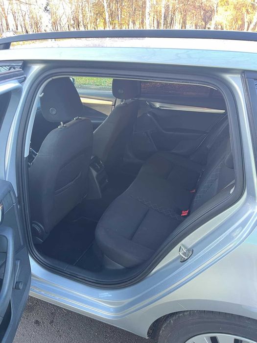 Шкода Октавия 1,4-110 коня метан