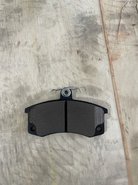 Продам колодки на приору гранту