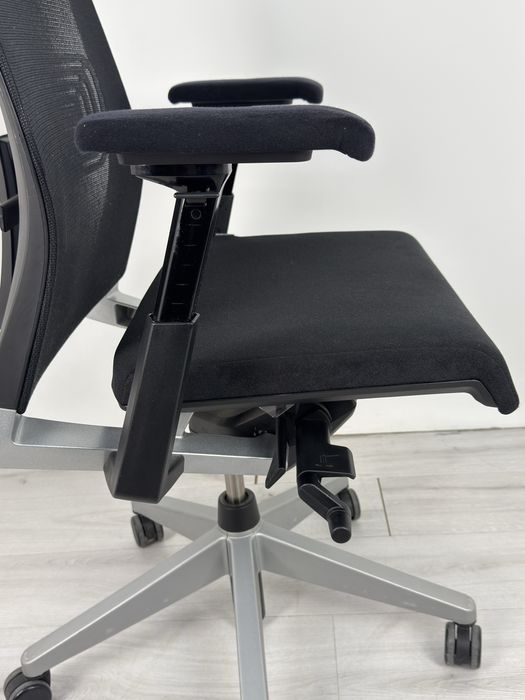 Ергономичен офис стол Hawortn Very CHAIR обзавеждане