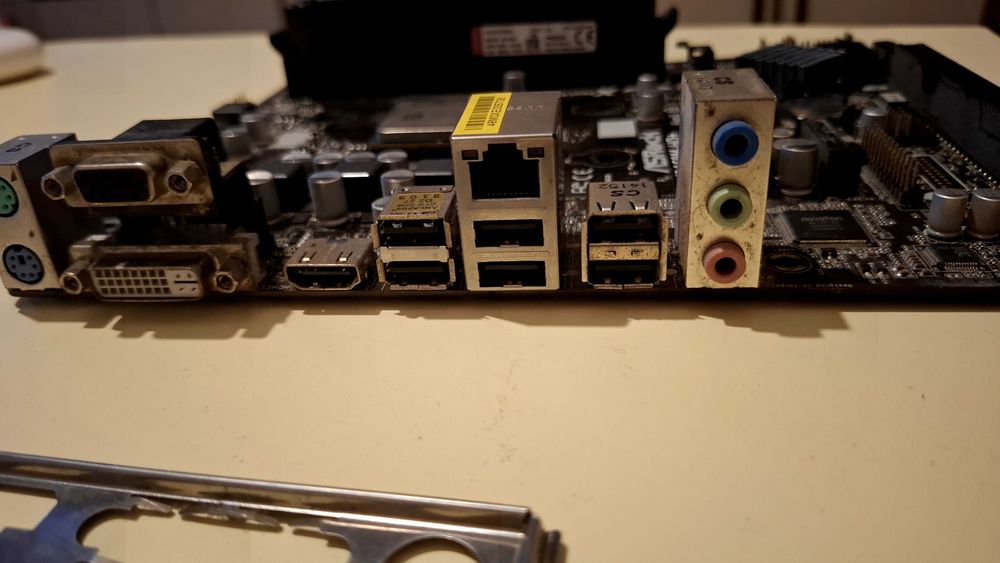 Дънна платка и процесор