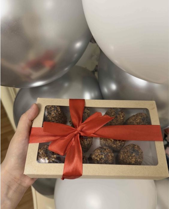 Продам коробки для оформления