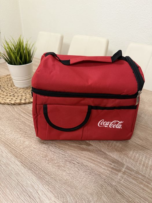 Хладилна чанта на Кола Кола