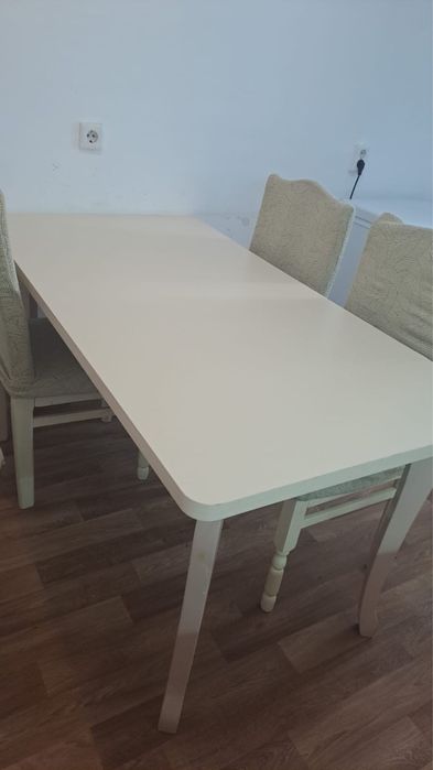 Стол со 4 стульями белые  1,5 метр