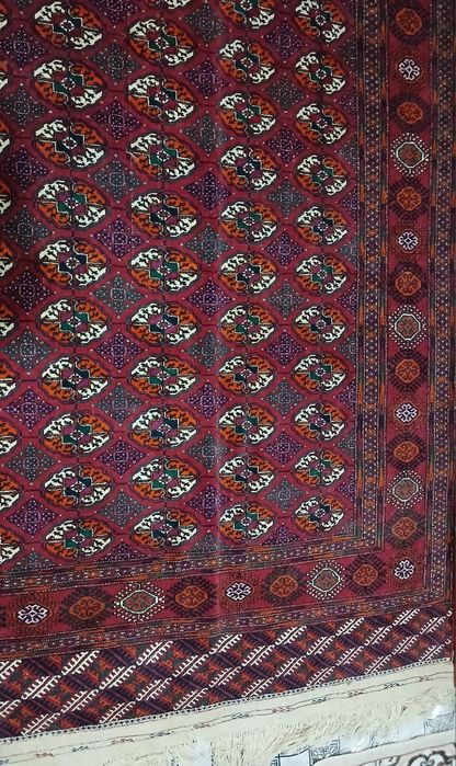 Turkman gilam 1970 yilniki