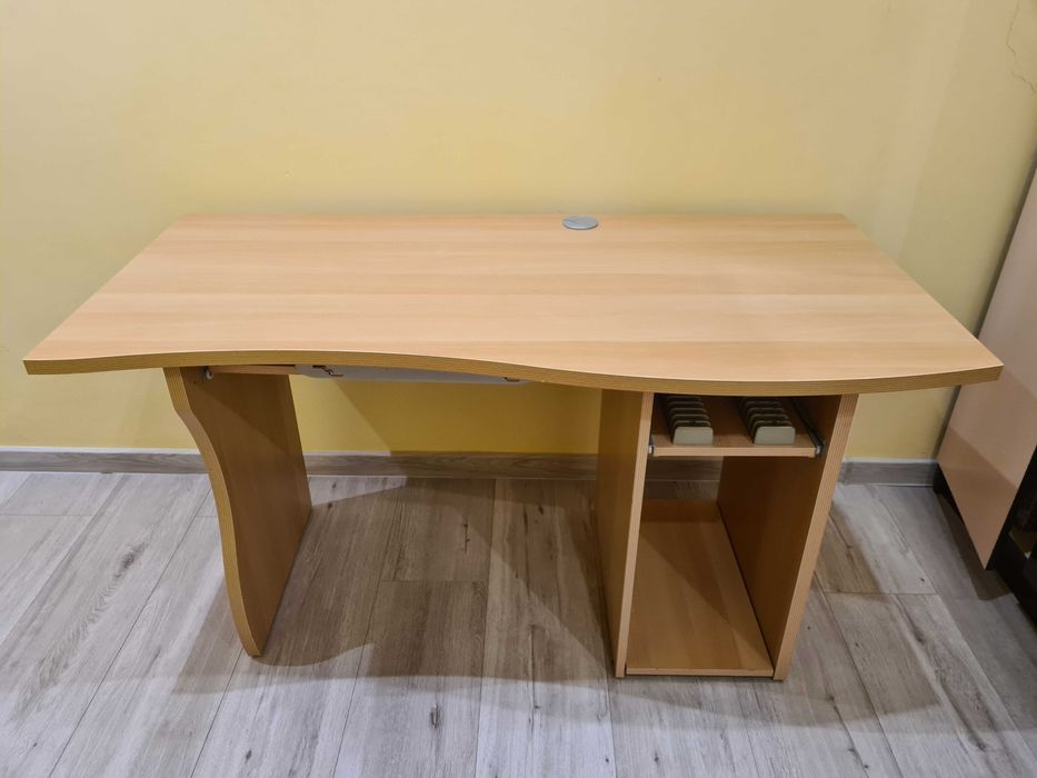 письменный стол продается