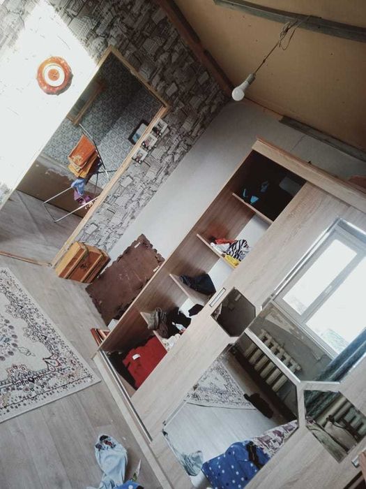 продам мебель сервант шкаф