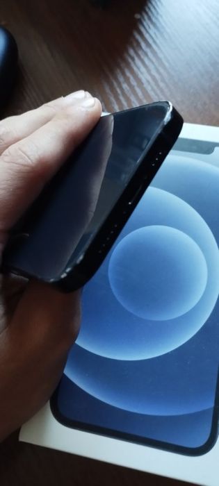 Айфон 12 продам или обменяю