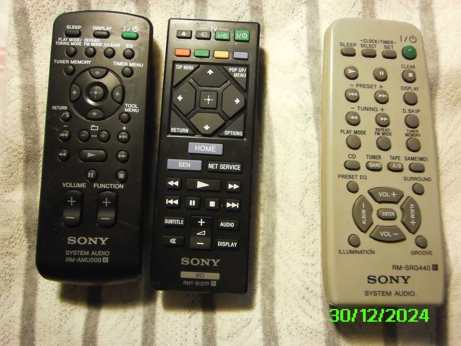 combina SONY , +telecomenzi diferite Sony,Humax,panasonic,..