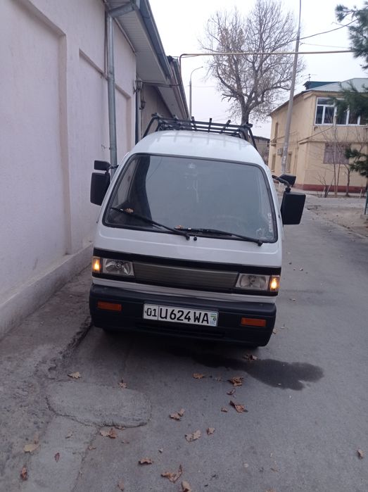 Дамаз 1999 йил сирочни сотилади