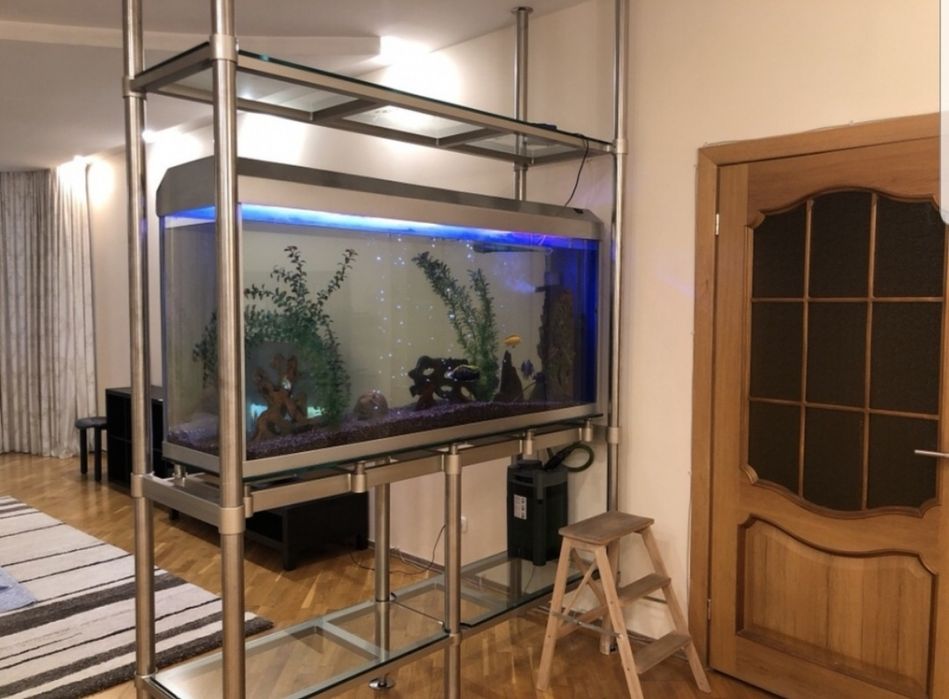 Продам 3 аквариума со стеллажём