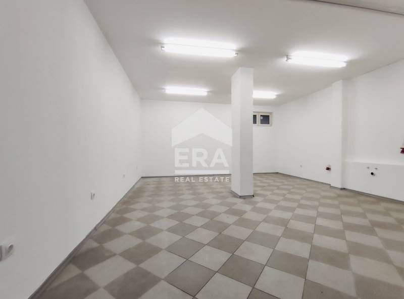 Дава се под наем Магазин в София, Лозенец - 120 кв.м за 900 € - Снимка #3