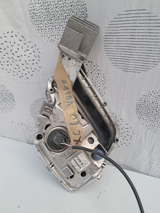 Холаген дневна светлина  Volvo XC60