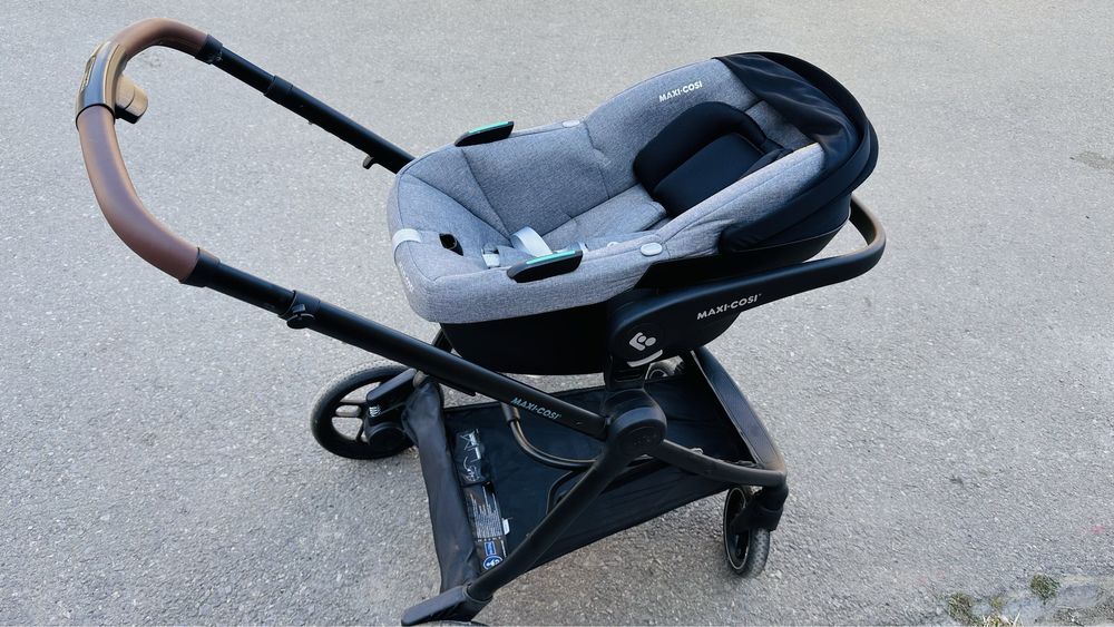 Carucior bebe Maxi Cosi Zelia S Trio
