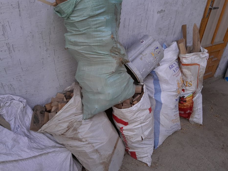 УТин егоч сотилади