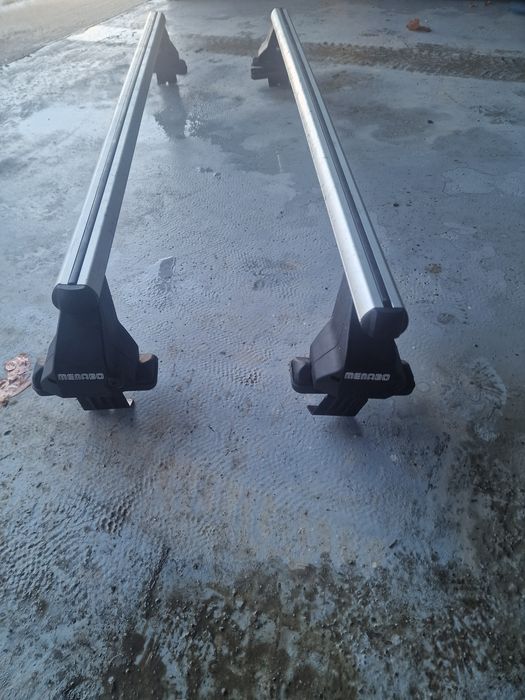 Vând Bari portbagaj pentru Audi A4 B8