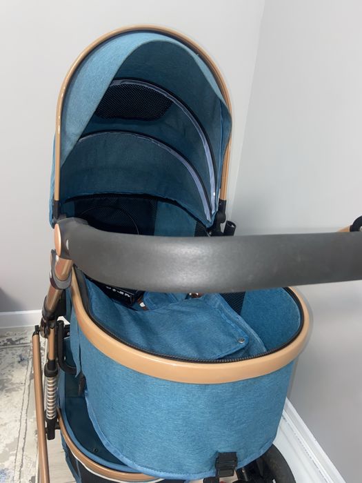 Продам детскую коляску