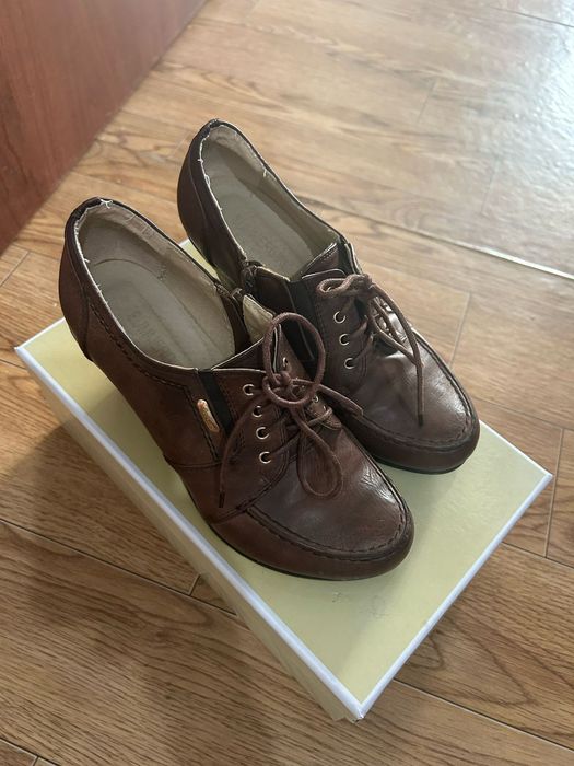 Туфлилер бар көктемге және жазға