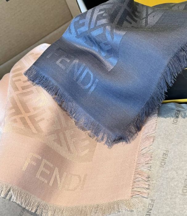 Дамски луксозен шал