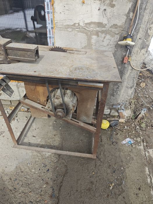 Циркулярная.  Пила