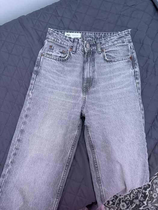 Дънки зара.