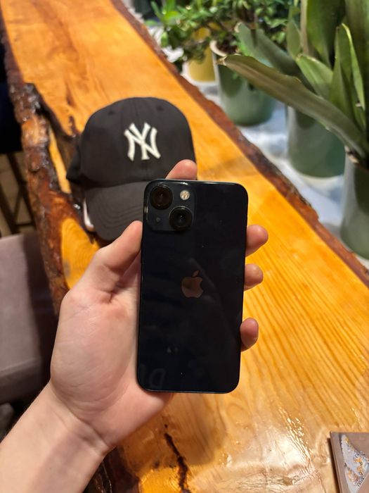 Обменяю iphone 13 mini ( только айфоны )