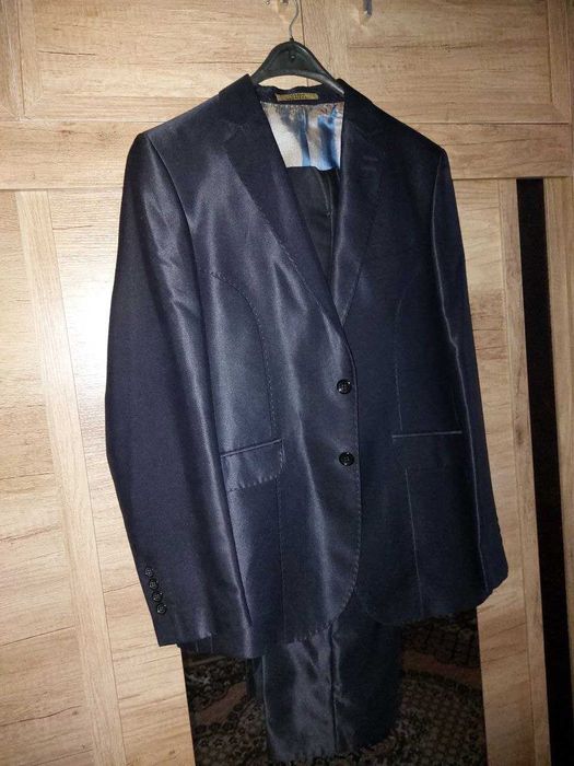 Мужской костюм двойка