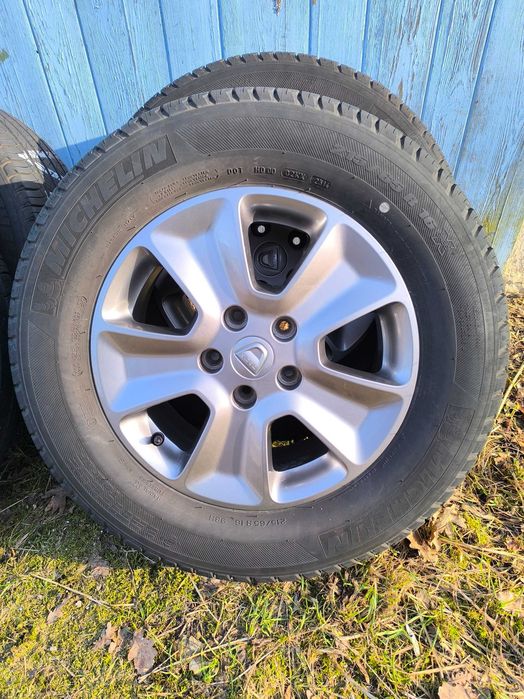 Jante Duster  5 x114.3 Michelin anvelope Vara/Iarna - All season / 215/65 R16 Originale