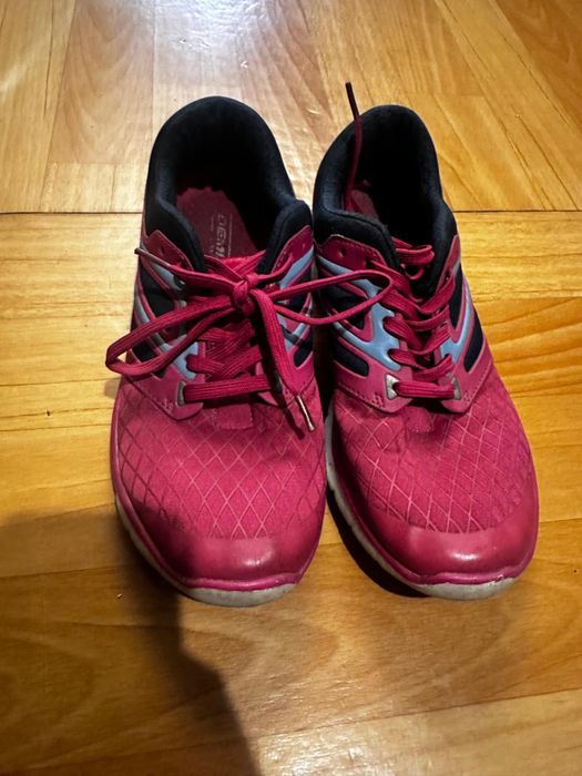 Кросовки 38 размера