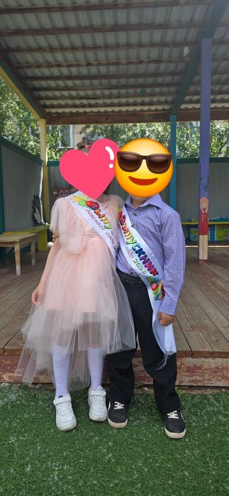 Продам нарядные платья для девочек