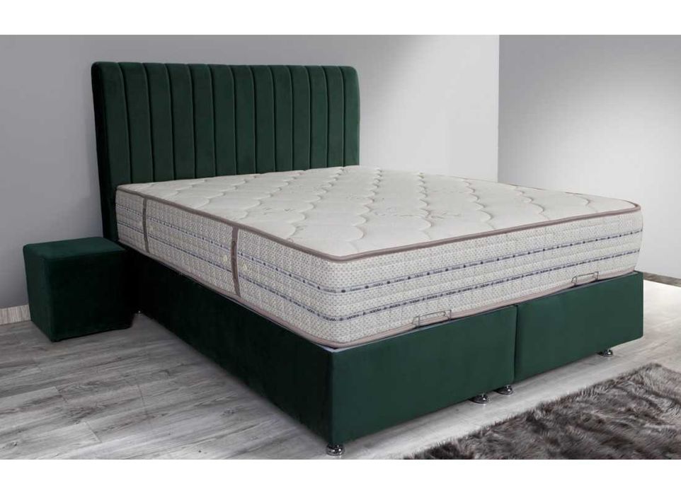 Pat Anka dimensiune 160 x 200 cm. Ca nou.