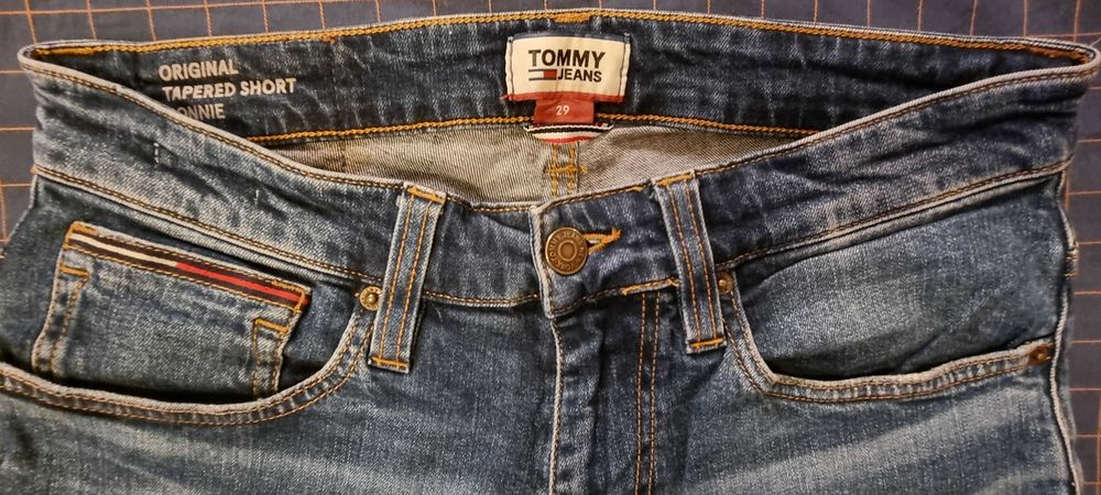 Pantaloni scurti denim barbati Tommy Hilfiger Ronnie marimea 29