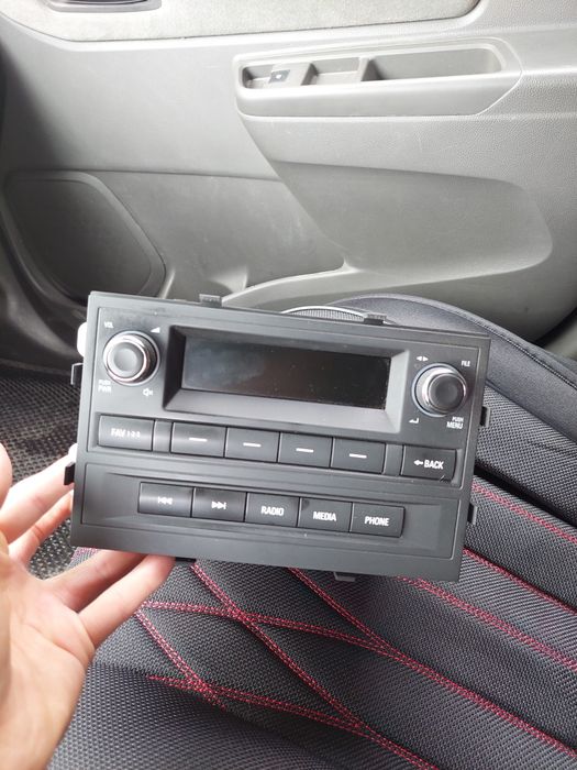 Автомагнитола на машину