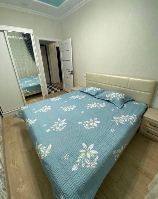 Qizlarga kvartira sheriklikka