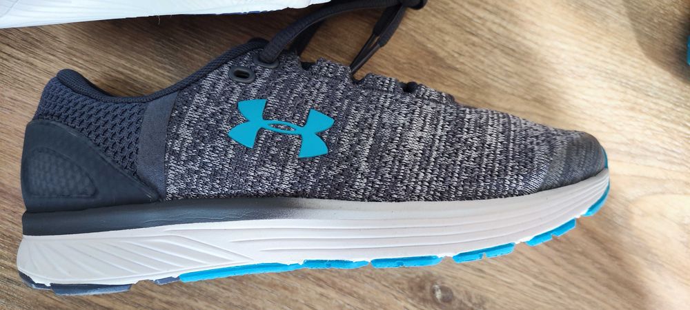 Дамски маратонки Puma и Under Armour 39 и 38 и 36 размер