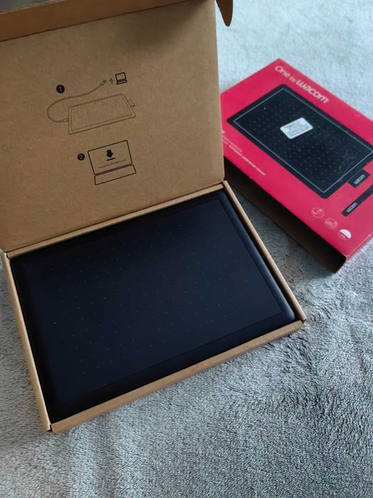 Tabletă Grafică One by Wacom – Nouă/ Neutilizată