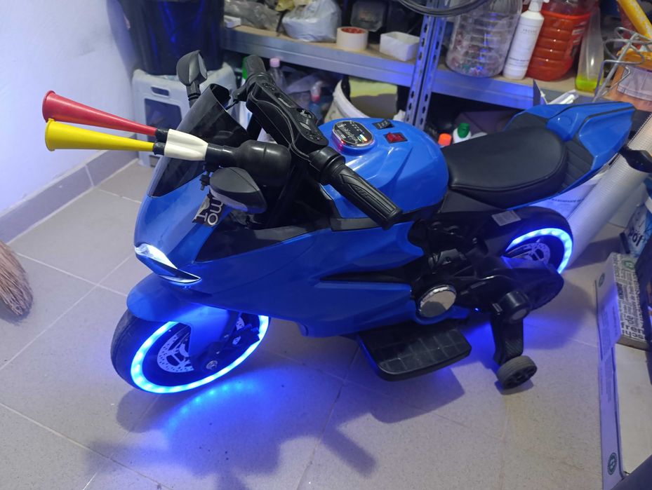 Електрически детски мотор.