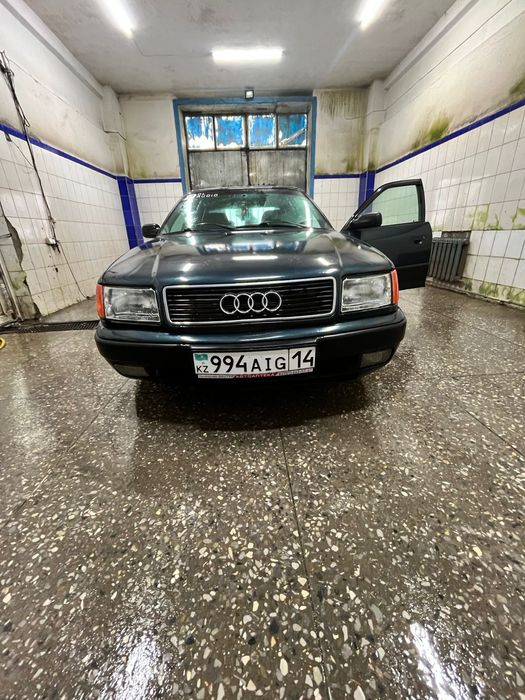 Ауди 100 в кузов с4